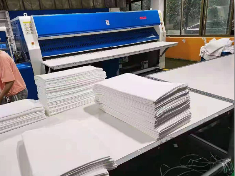 阜宁高速熨烫机-01